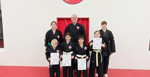 2023 Prüfung Tori weis Gelb 8 Kyu